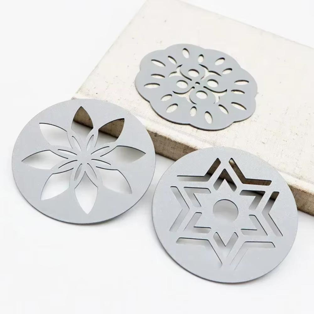 Creative Metal Coasters Western Food Mats Insulation Mats European Decorative Plate Mats Non-slip Anti-scalding Round