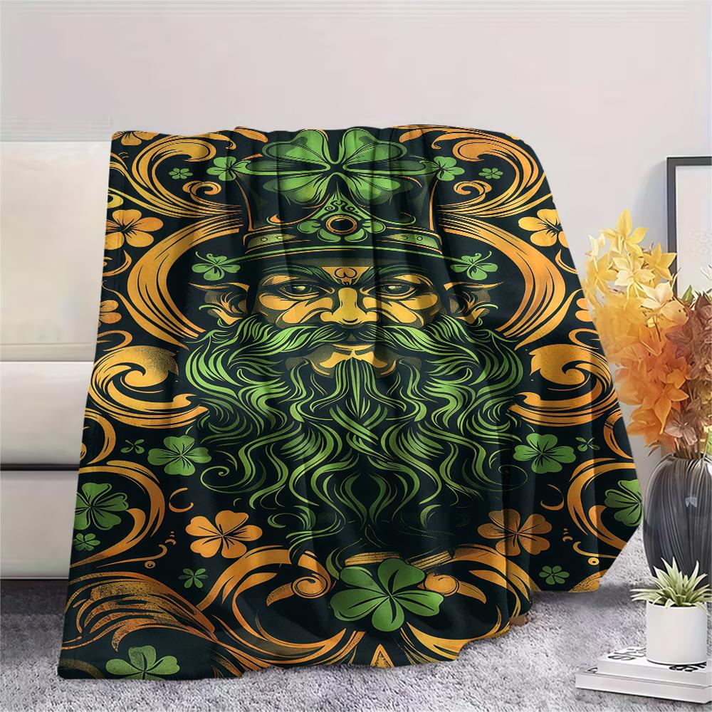 St.Patrick's Day Green clover Print Flannel Blanket,High quality Comfortable for All Seasons,Home Decor,Warmth and Comfort,Perfect for Christmas Gifts