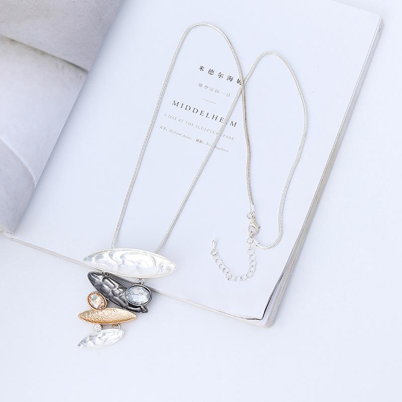 Necklace Vintage Long Necklace Geometric Contrast Pendant Alloy Ladies Sweater Chain
