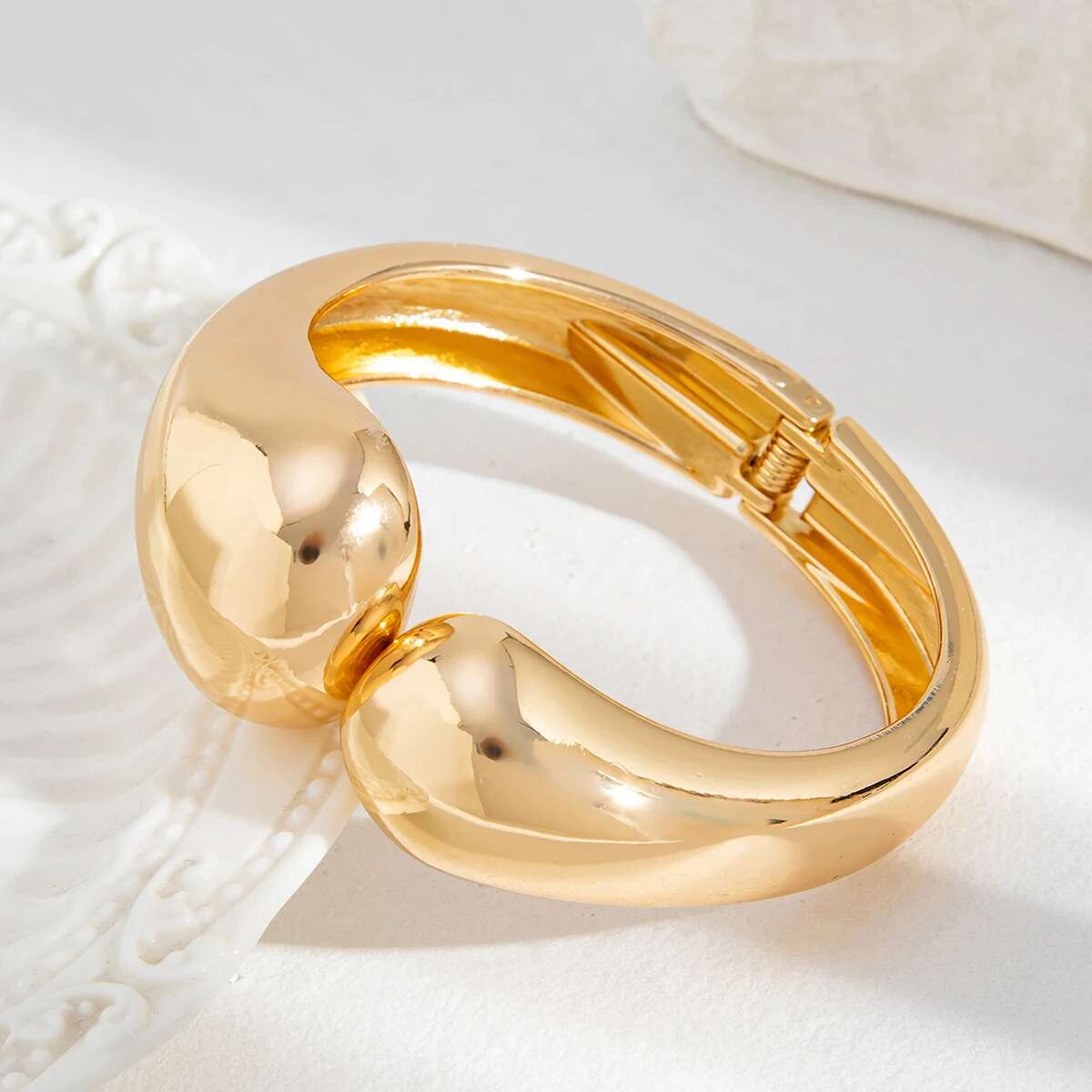 

PuRui Ретро Широкий Манжет Преувеличенные Пружинные Браслеты для Женщин Массивные Толстые Тяжелый Металл Панк Неправильной Геометрической Формы Браслеты Циркон