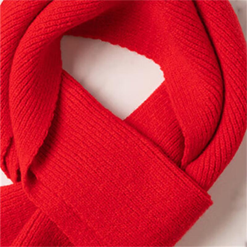 Elegant Hat and Scarf Set