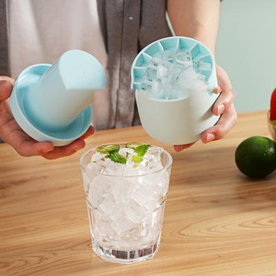 Silikonová forma na ledové kostky Snadné uvolnění Flexibilní výrobník ledu se 40 kostkami na ledovou whisky Koktejly Čaj Káva Rychlomrazák Kuchyňské doplňky