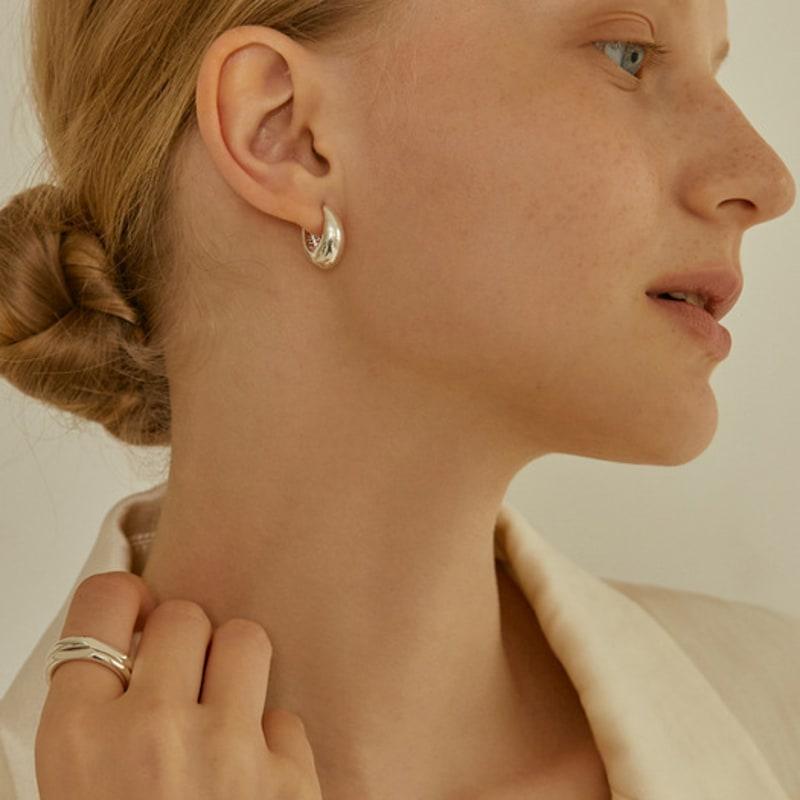 LUNNE Silver Glamorous Bold Volume One-Touch Earrings #LSE08