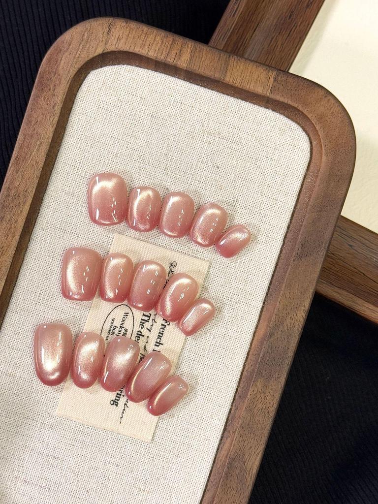 Handcrafted Short Wearable Nail Art Stickers - High-End Boutique False Nails