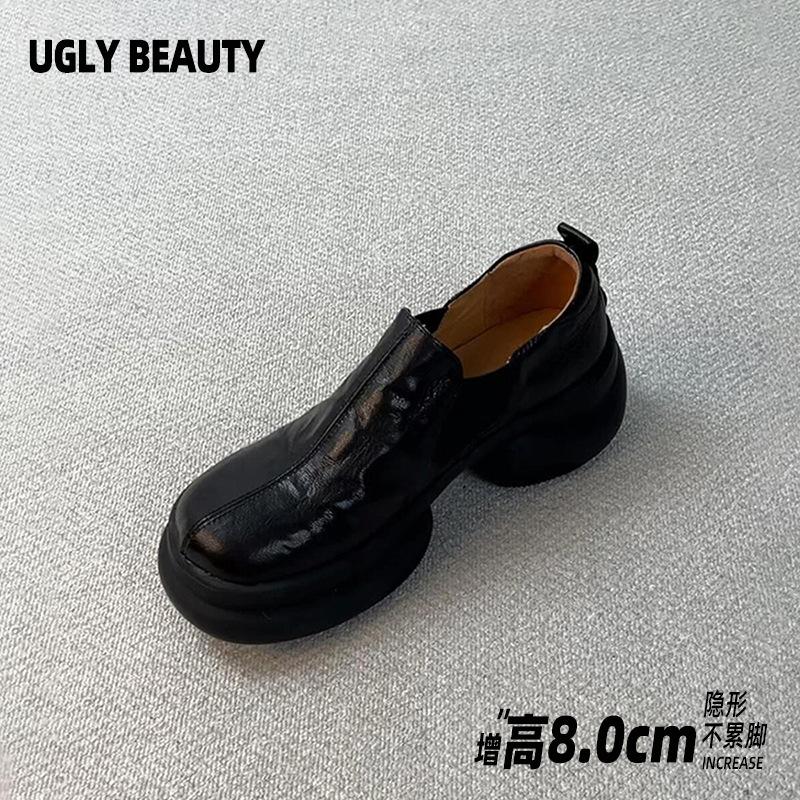 

Версия из овчины~ ретро лоферы на толстой подошве-маффин для женского британского стиля с глубоким вырезом и круглым носком, маленькие кожаные туфли 40 чёрный