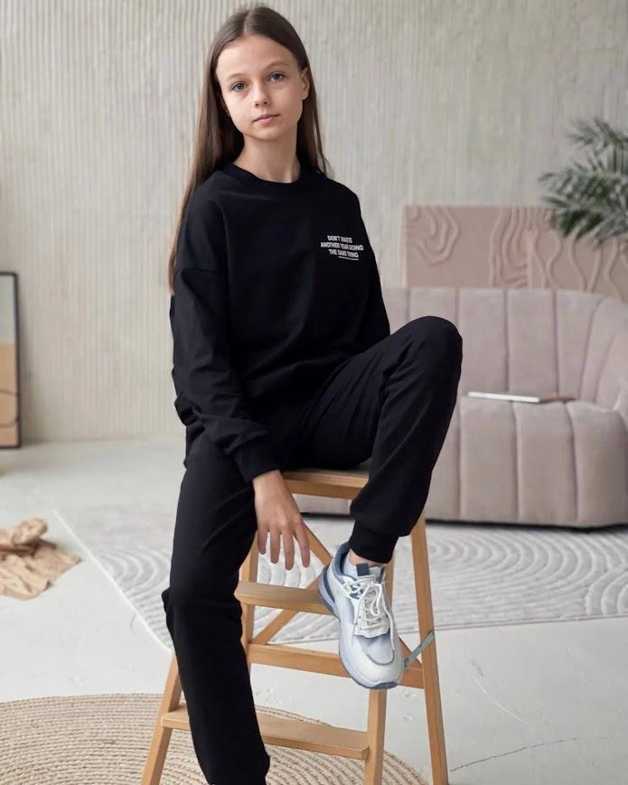 Clothing Set (Girls) Any Season 6418-057-33 HC