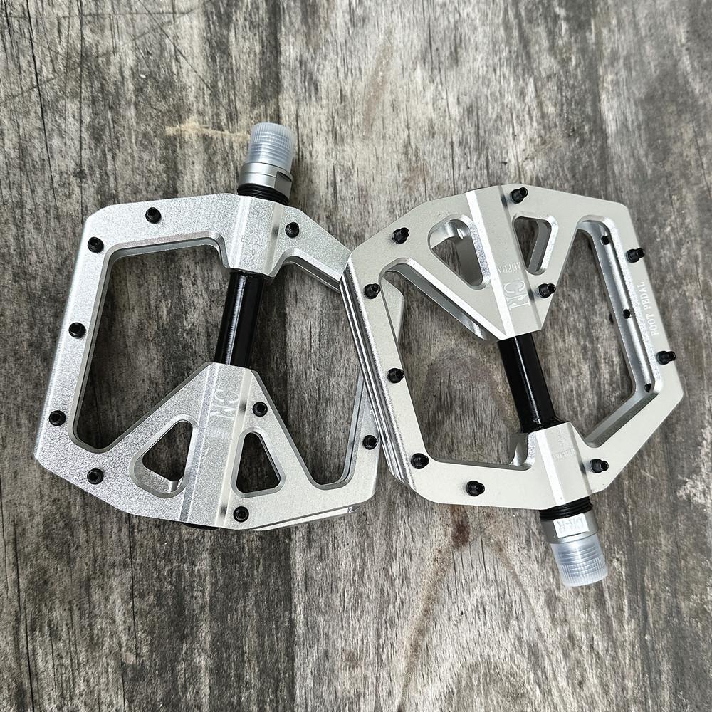 Aluminum Alloy Wide Anti-slip 3 Bearings Mountain Bike Pedal for General Use, Suitable for Steep Slopes, Bicycle Pedal Accessory