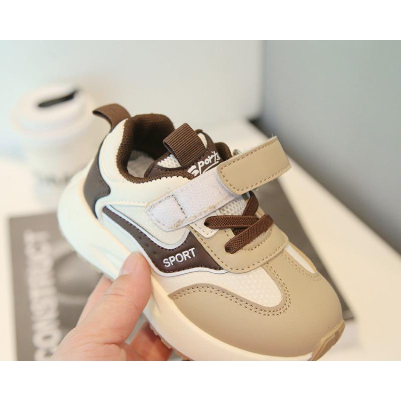 Kids Lightweight Soft Sole Breathable Casual Running Sneakers For Boys And Girls