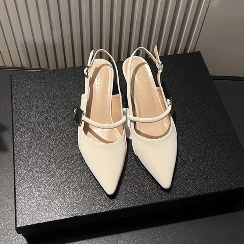 Fashion thick heel temperament pointed French fairy Roman bag head sandals women's skirt 2025 summer new