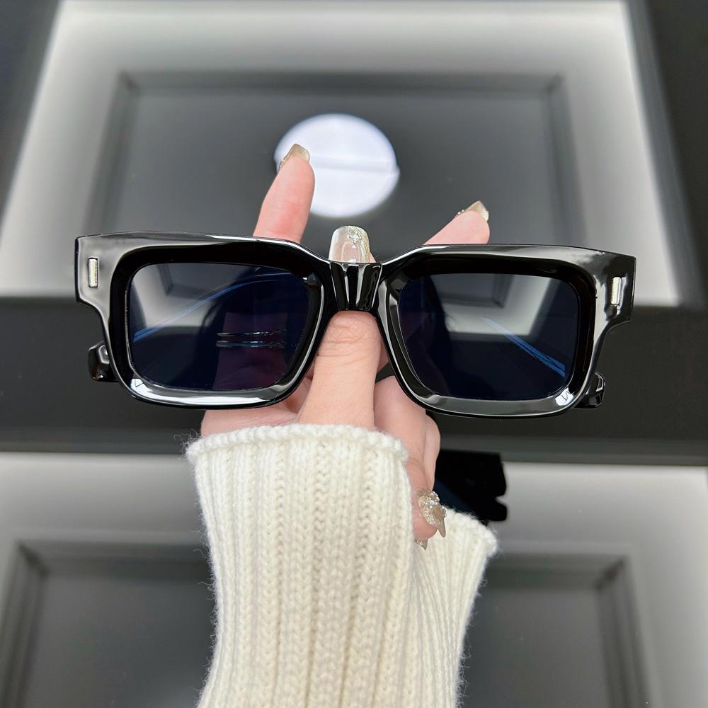 New Fashion Square Sunglasses Men Women Luxury Sun Glasses Male Female Brand Designer Candy Color Mirror Vintage