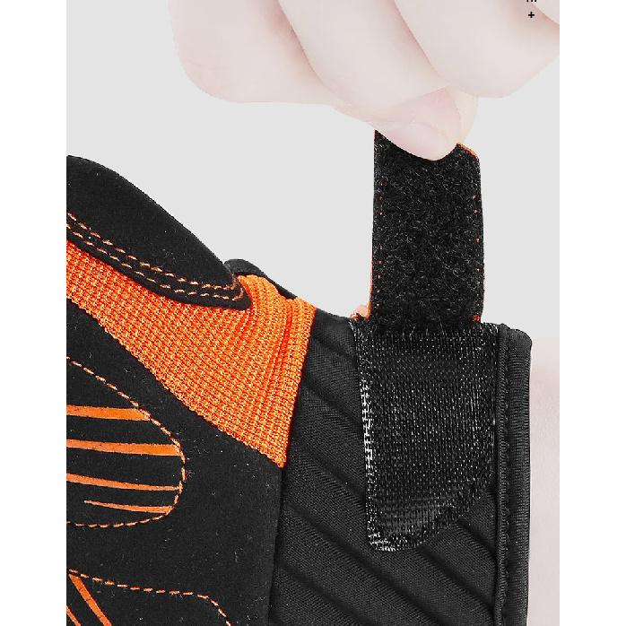 INBIKE Summer MTB Cycling Gloves Gel Padded Half Finger Bicycle Gloves for Men Breathable Outdoor Sport Bike Gloves Accessories