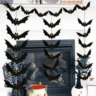 18 Stück Schwarze Halloween-Fledermaus-Flagge mit Augen mit Band Simulation Fledermaus-Anhänger Horror-Requisiten Hängende Verzierungen Fledermaus-Dekorationen
