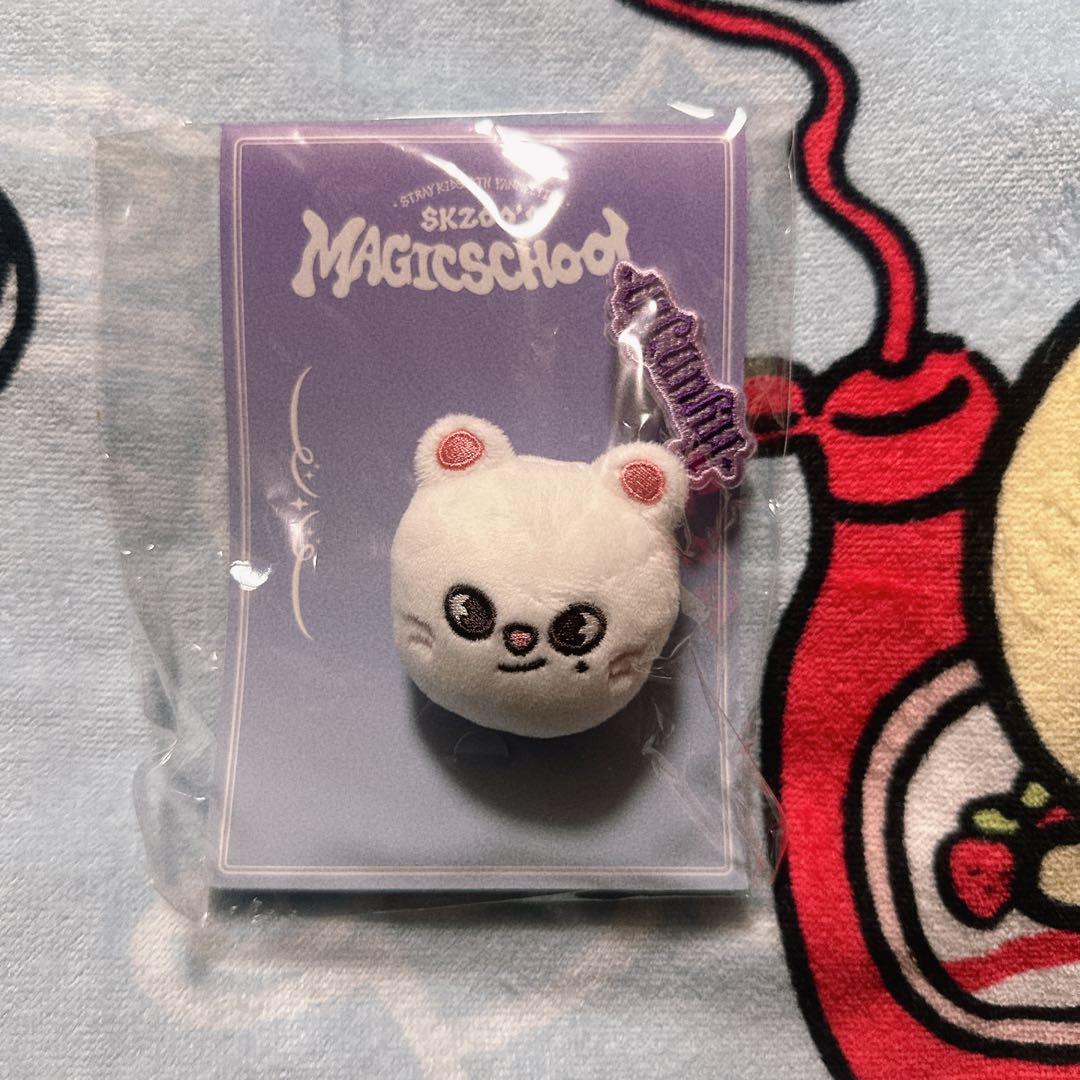 

[USED] Ginillet Badge Set