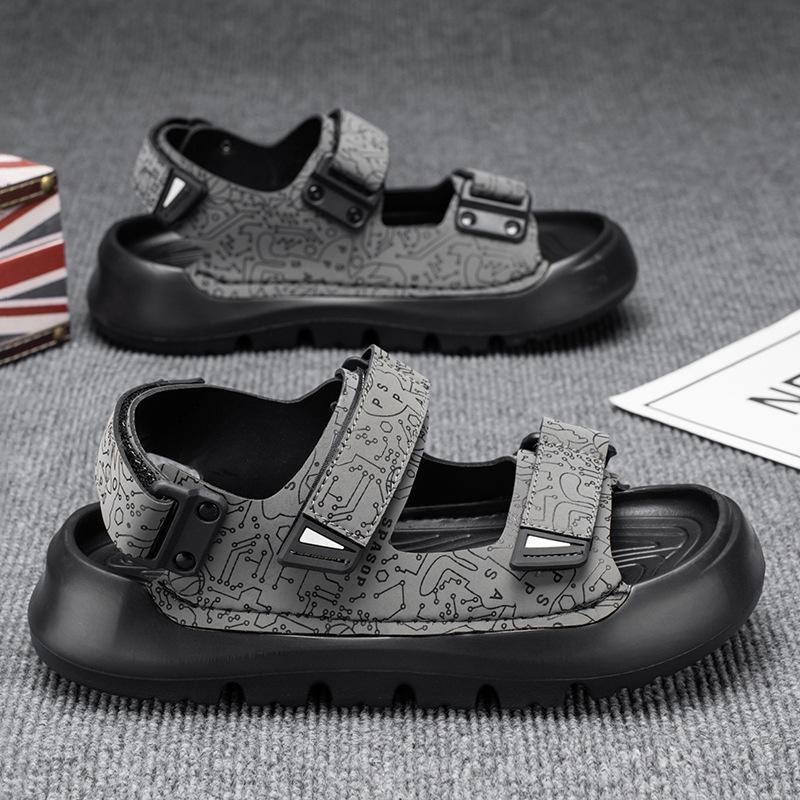 

Sandals men s 2025 new summer breathable thick-soled wear-resistant trend versatile casual men s one-pedal sports slippers 44 серый