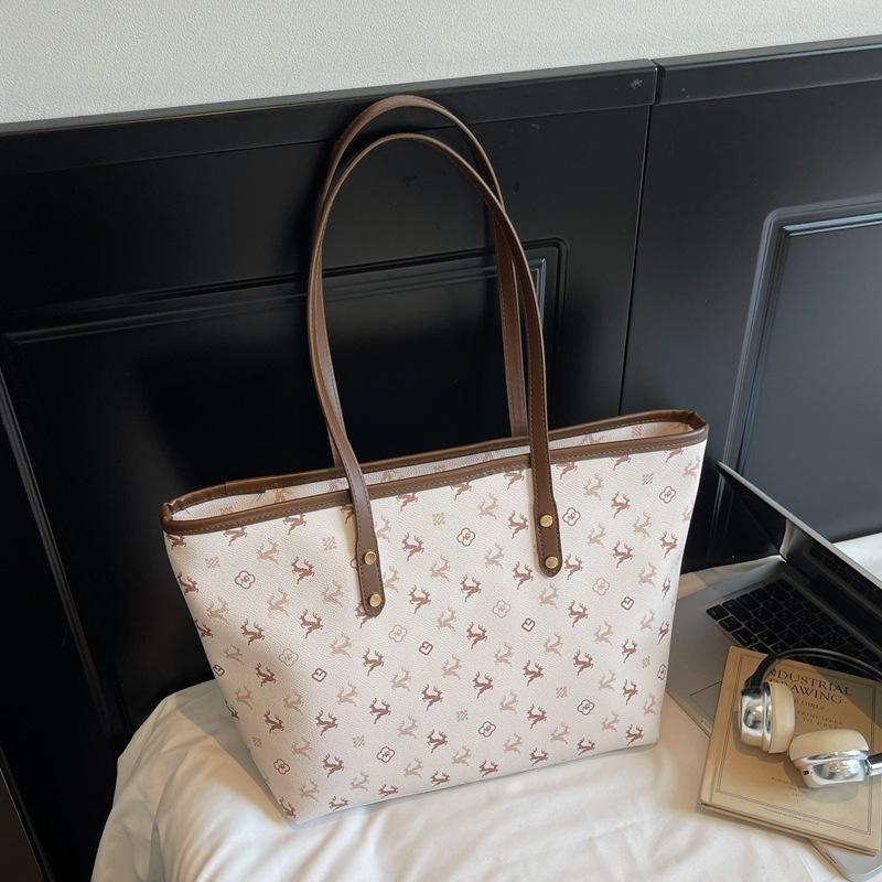 Fashion large-capacity bag women's 2025 new commuter versatile shoulder bag, high-end sense going out to work tote bag