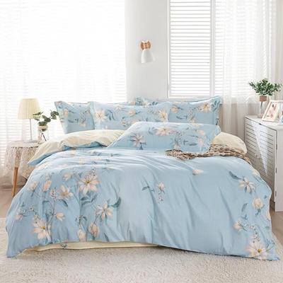 Dohia All-Season Fiber Quilt - Orchid Floral