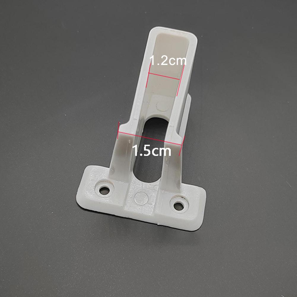 Installation av hyllsystem i garderob Garderobshyllfästen 12,7 mm invändig bredd Plastiska hyllstöd