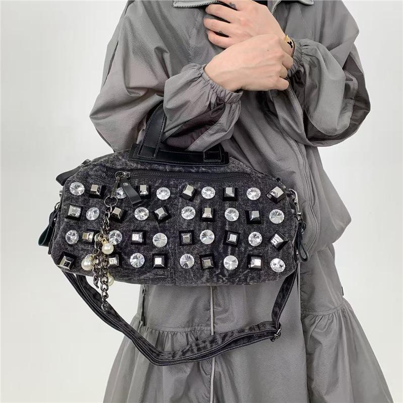 Y2K Retro Millennial Babes Diamond Jewelry Handbag Light Luxury Shiny Shoulder Messenger Bag Standard чёрный