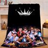 1PC K-pop Group Performance Flannel Blanket Gift, Suitable for Both Men And Women, Soft Ideal for Beds And Sofa, Birthday Or Christmas Gift