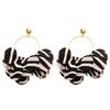Orecchini Geometrici Cerchiati a Strisce di Zebra Temperamento Esagerato e Orecchini di Alta Gamma per Donna