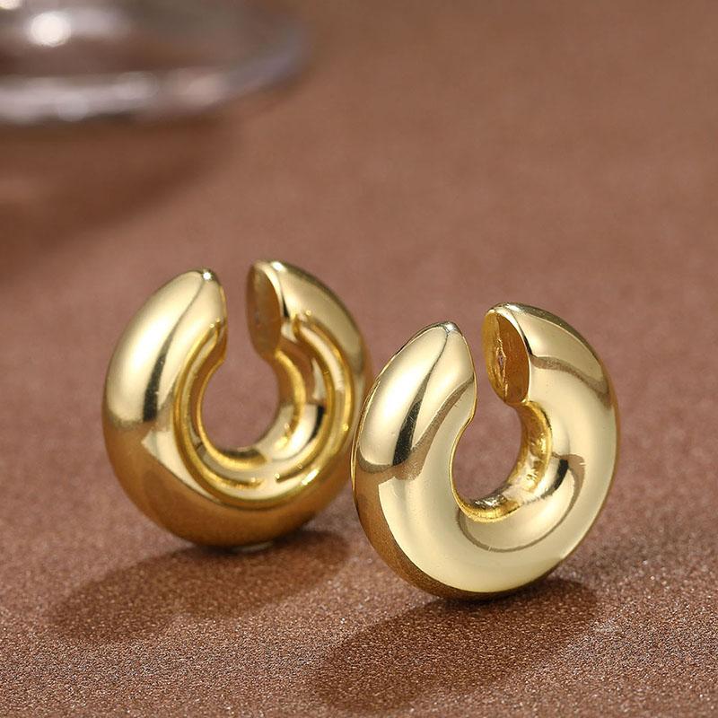 Hyperbole Large Chunky Non Piercing Golden Plated CCB Circle Ear Cuffs Earrings for Women Thick Round Light Ear Clip Jewelry