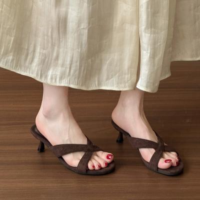 Sapatos de mulher – Sandálias de salto