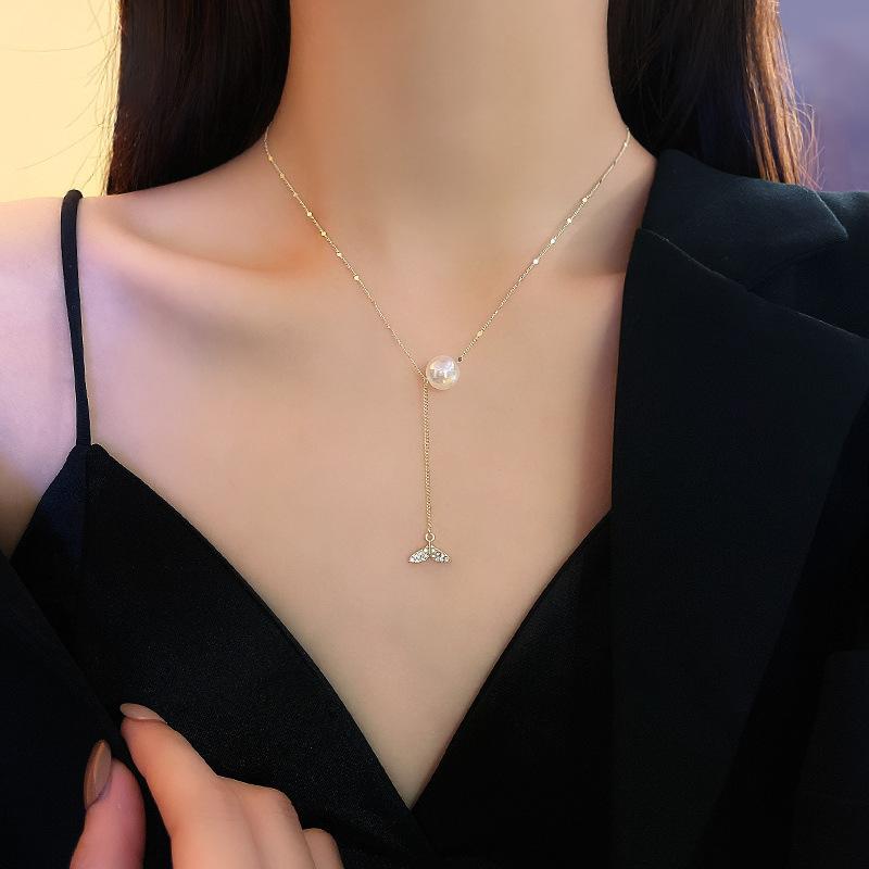 Hot-selling cherry pearl necklace women's ins style fashion high sense love collarbone chain new item pendant
