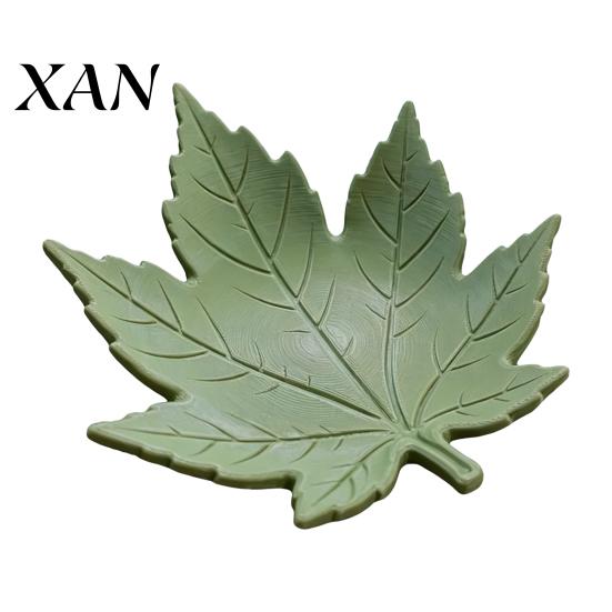 Fall Themed Accessory 3D Printed Maple Leaf Trinket Dish, Autumn Key Tray, Jewelry Decorative Dish Tray for Entryway, Thanksgiving Tabletop