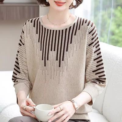 Spring Three-quarter Sleeve Small Shirt for Middle-aged and Elderly People Fashionable Knitted Women's Autumn Clothing Thin Top