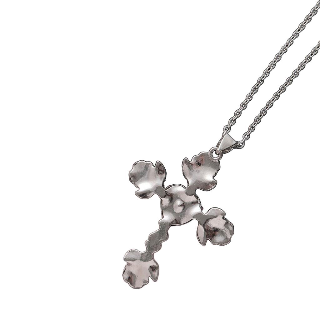 Dark and Mysterious Crosses Pendant Neckchain Adornment Retro Thorn Knotted Rose Necklace for Unique Fashion Statement