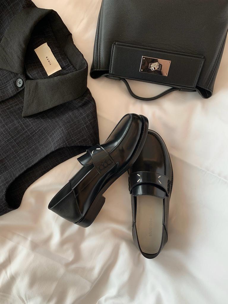 British Style Small Leather Shoes Women's 2024 Autumn New Versatile Retro Flat Heel Single Shoes Black Stepping Loafers