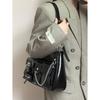 Modische Schulter-Umhängetasche für Pendler, Stilvolle Vielseitige Tragetasche, Trendige Mädchen-Tasche, Neue Ketten-Achseltasche