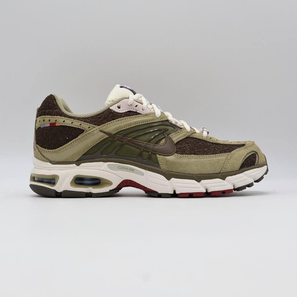 IQ1150-220 Nike Air Max Moto 2K Dark Hazel Phantom Team Crimson (Women's)