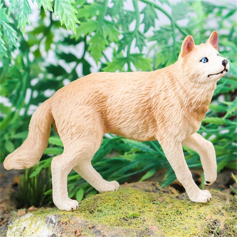 Wolf Figurines Set of 4Pcs Realistic Animal Figures for Landscape Decorations Early Educational Toy Birthday Party Gift