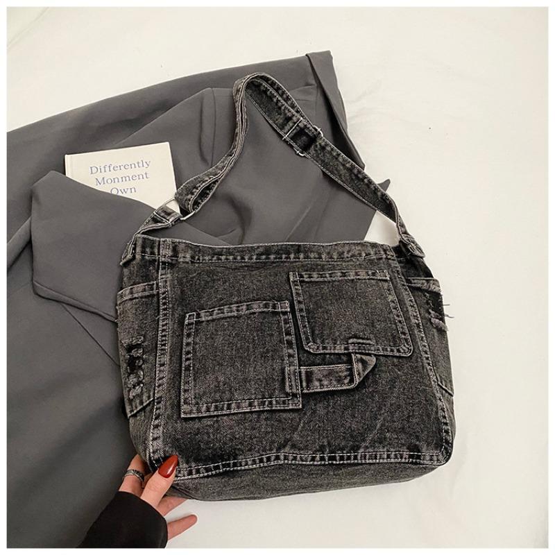 

Casual denim tote bag new trendy fashion versatile large capacity shoulder bag retro messenger bag чёрный
