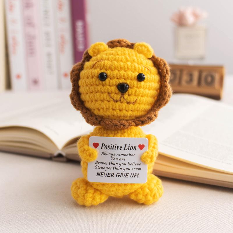 Cross-border Positive Energy Potato Crochet Doll: Humorous Yarn-Knitted Bonsai Ornament and Gift Card