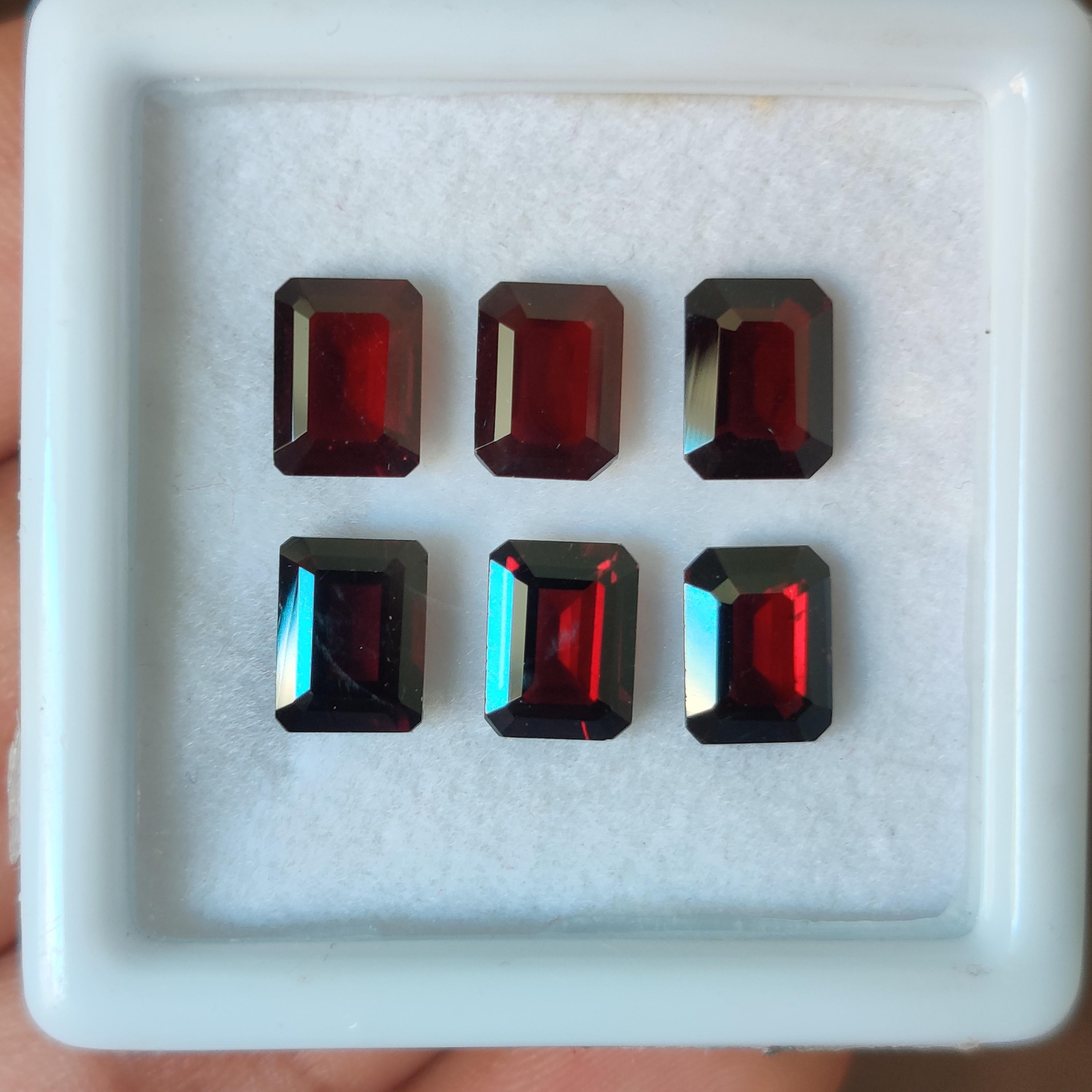 

8x6 mm Size Emerald Cut Natural Garnet Gemstone Lot, Healing Gemstones Lot. 7 Pcs 8x6 mm Garnet