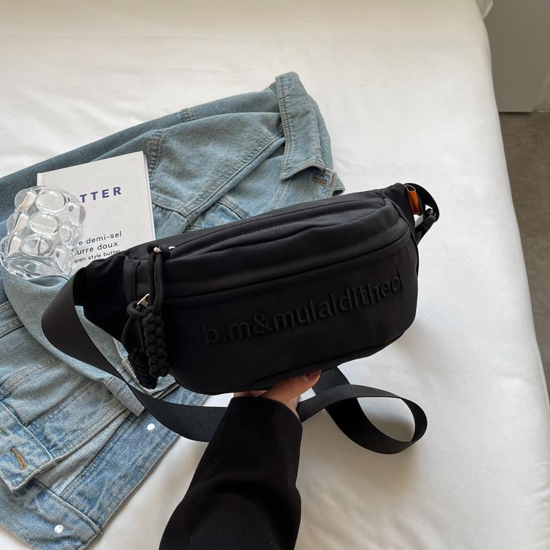 

Men s and women s fashion bags Crossbody bags Women s simple and versatile sports fanny packs Women s high-end breast bags чёрный