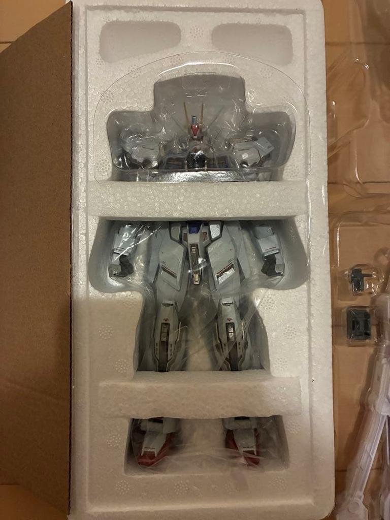 BANDAI Tamashii Nation Metal Build Strike Gundam Heliopolis Pack Set Open Box
