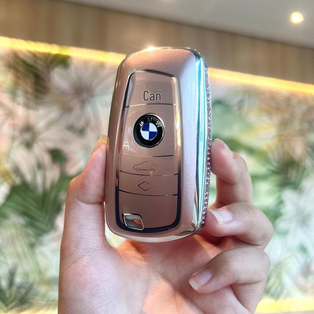 BMW Key Case: Compatible with X1, X2, X3, X4, X5, New 1 Series, 3 Series, 5 Series. Blade Style Shell with Women's Buckle Bag.