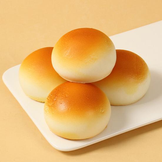 Realistic Golden Bun Squeeze Toy PU Slow-Rising Fidget Food-Themed Design Soft Stress Reliever for Kids Adults Novelty Gift for