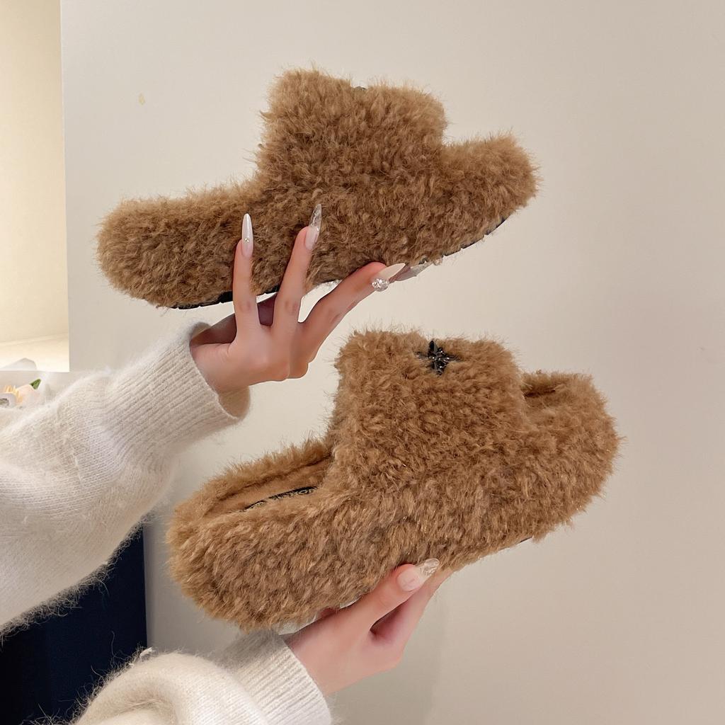 Korean version of fluffy cotton slippers women's 2025 autumn and winter new outer wear versatile temperament shoes high-end versatile slippers