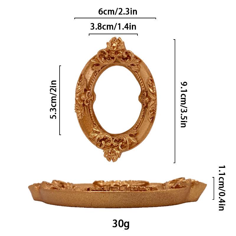 European-Style DIY Phone Case Frame, Badge, Gumi Display, and Dollhouse Scene Miniatures