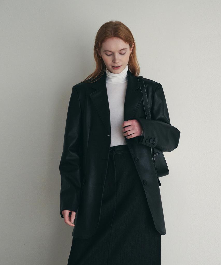 Loeil Oversized Single Leather Jacket - Black