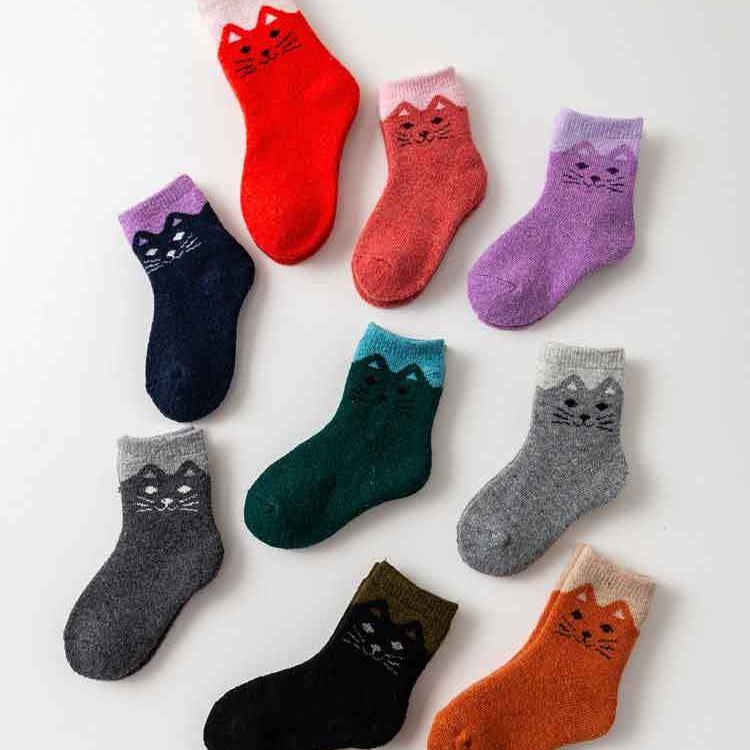 1 Pair Warm Baby Sock Retro European Style Cat Calf Sock for Kids Boy Girl Autumn Winter Thicken Cotton Sock for 1-12 Year Kid