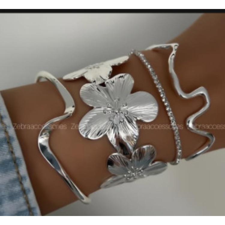 Punk Bracelet For Women 2026 Girls Bracelets & Bangles Set Simple Large Chain Bracelet Hand Ring Fashion Jewelry Accessories New