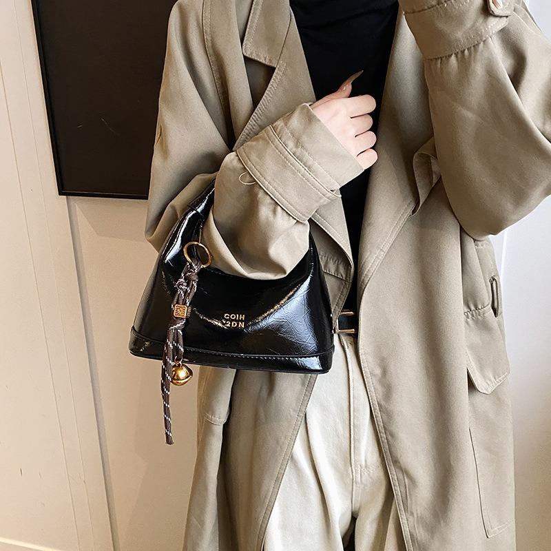 

Высококачественная, Нишевая Сумка-кроссбоди на одно плечо для женщин, Популярная Сумка-клатч One Size чёрный