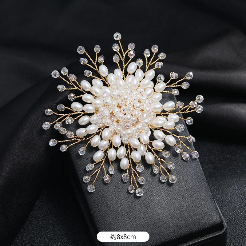 Elegantes Temperament Luxus Imitationsperlen Brosche Damenmode vielseitige Schneeflocken Anstecknadel hochwertig atmosphärisch Korsage Mantelzubehör