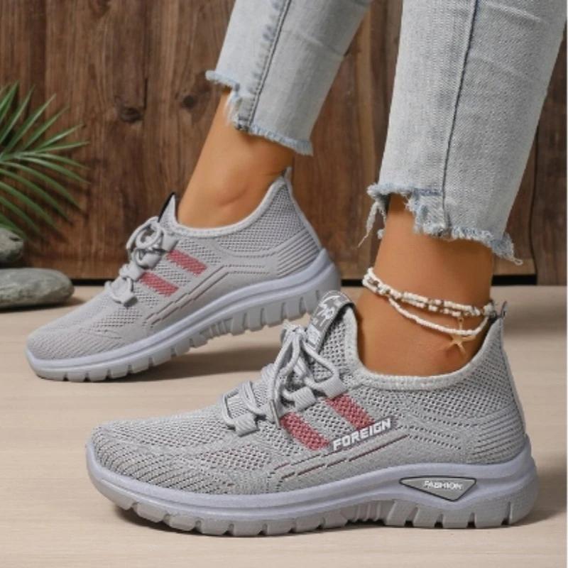 

Модные женские кроссовки сетчатые вулканизированные туфли весенние женские повседневные балетки кроссовки женские новая мода комфортные легкие вязаные туфли 2025 36