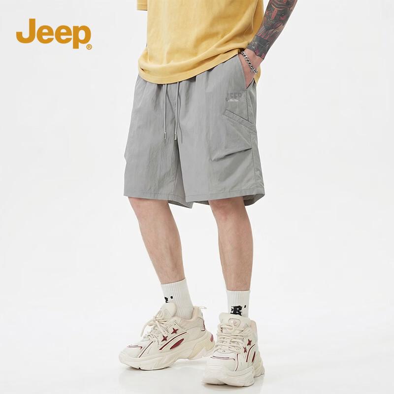 JEEP Men s Lightweight Breathable Outdoor Casual Shorts M